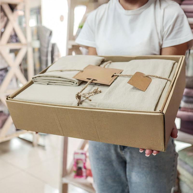 Eco-friendly packaging materials in supply chain context